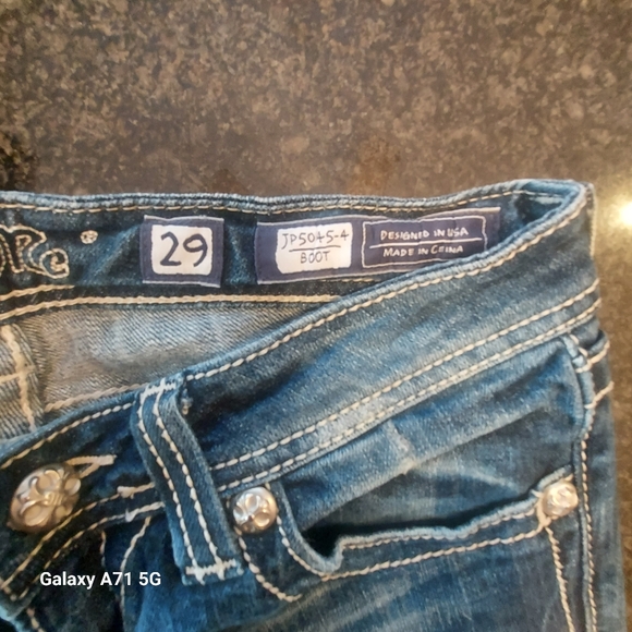 Miss Me Boot Cut Jeans with Cross Embellishments 29 waist 35 length - Picture 9 of 9